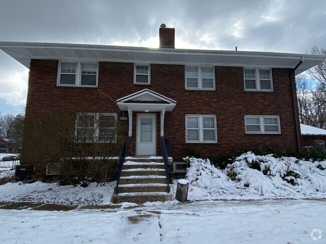 Building Photo - 4400 University Ave Unit 4400 University Avenue Rental