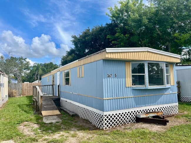 Building Photo - Newly Remodeled 2BR/1BA Auburndale Mobile ... Rental