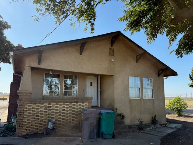 5875 W Howard Rd