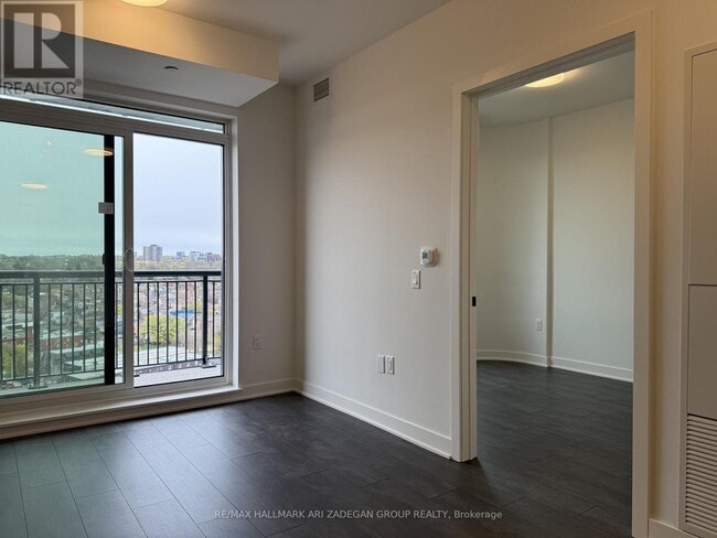 Photo - 1185 Dupont St Unit 1304