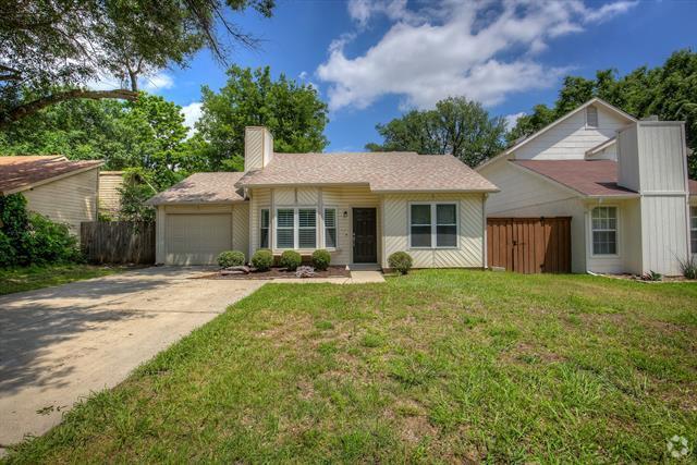 Building Photo - 5519 Bainbridge Dr Rental