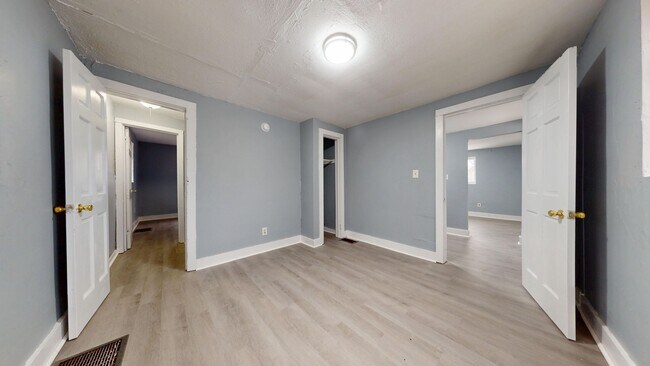 154-156 Gordon Pl - 154-156 Gordon Pl Unit 156