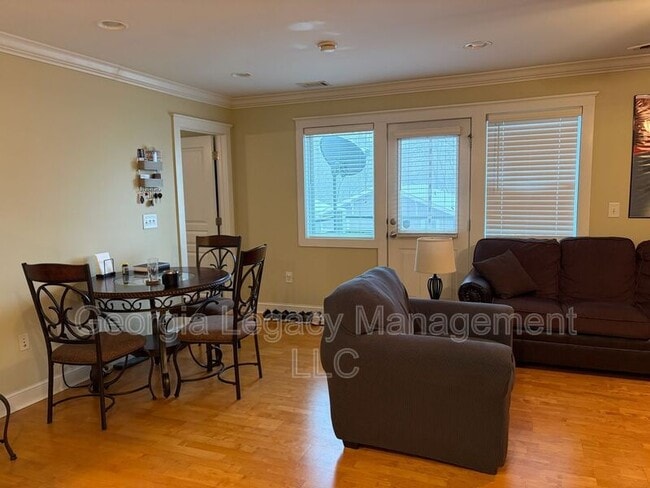 Photo - 490 S Barnett Shoals Rd