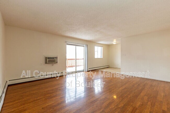 Photo - 1309 Coffman St Unit APT 3