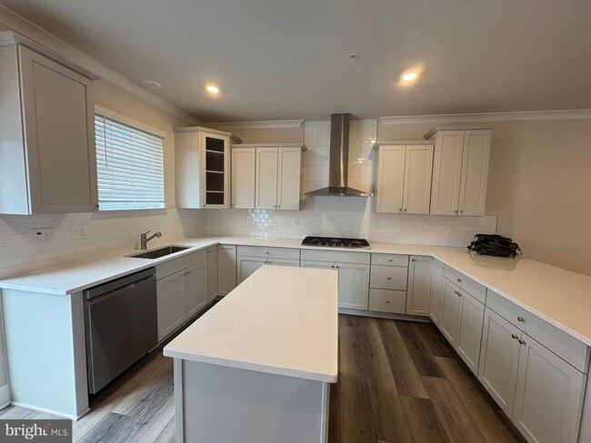 Photo - 1753 Water Xing Rd