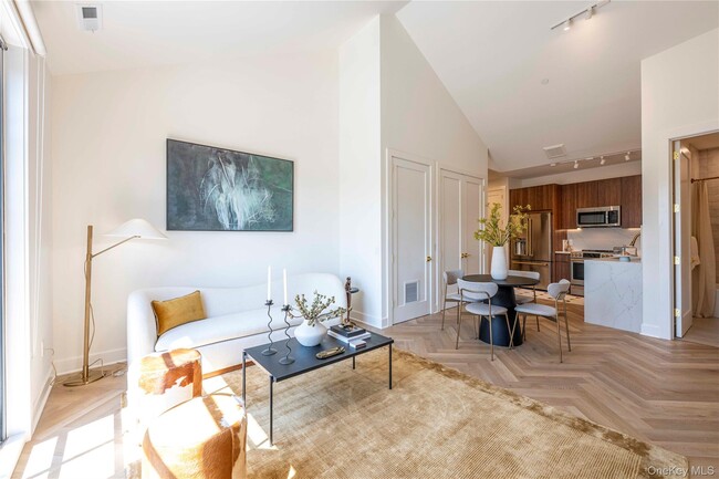 Photo - 100 E Putnam Ave Apartamento Unidad 311