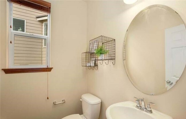 Grond floor bathroom - 22923 41st Drive Southeast
