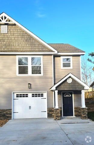 Building Photo - 7417 Tyner Rd Rental