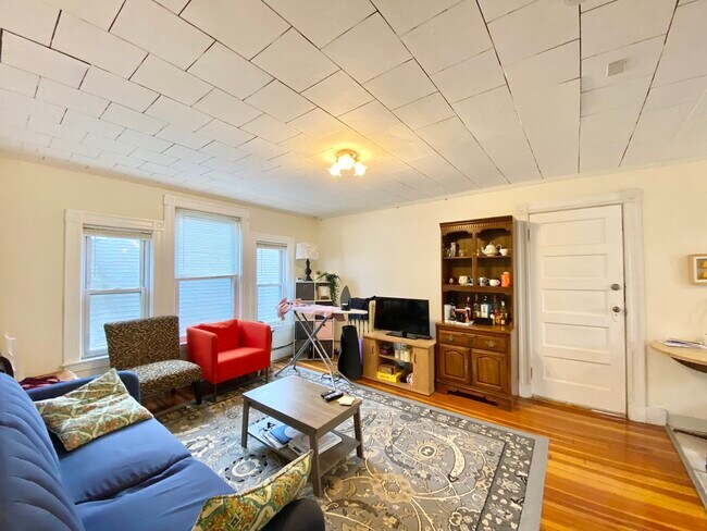 Photo - 50 Brainerd Rd Unidad 3