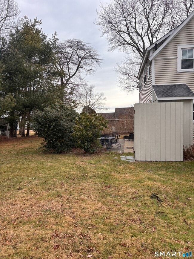 11 Uncas Rd