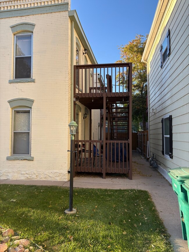 Photo - 301 W Abriendo Ave Unidad 2