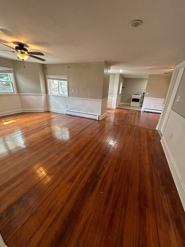 Photo - Nicely renovated 3 bed 2 bath near Tenean Beach!