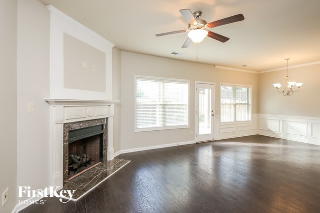 Photo - 4911 Briarcliff Dr