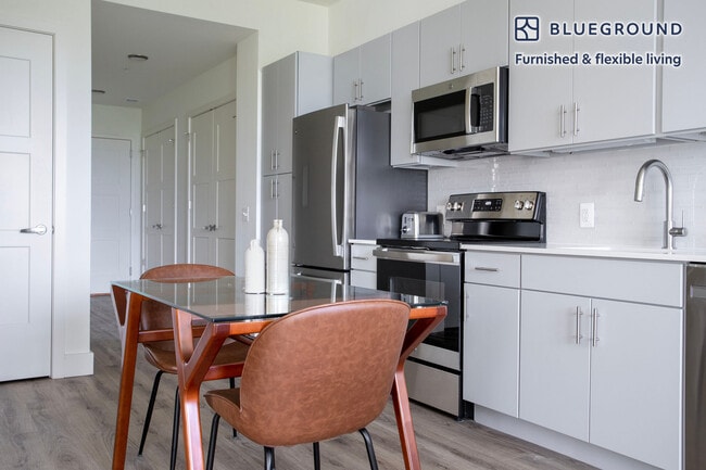 Photo - 4900 Seminary Rd Unit FL5-ID673