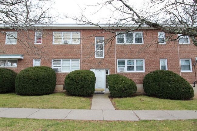 Photo - 4 Nesbit Ave Unit B-3