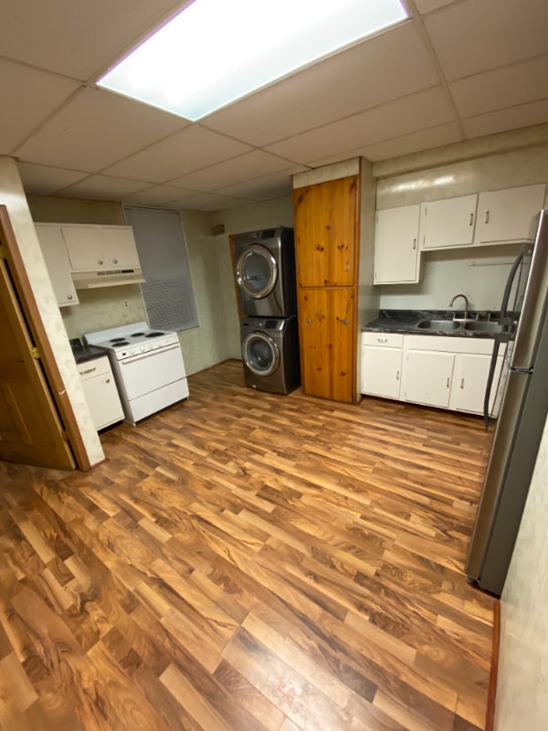 Photo - 922 7th St E Unit Bottom