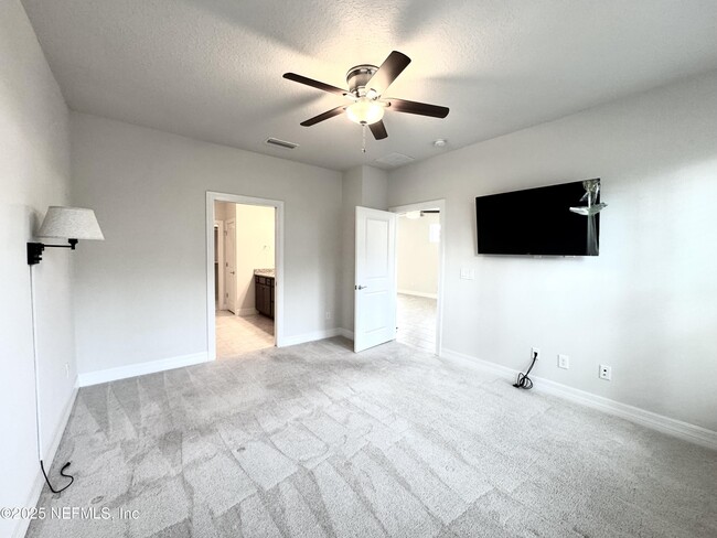 Photo - 56 Broadhaven Dr