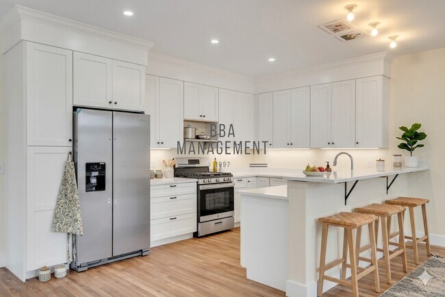 Photo - 72 Oakland St Unit #1
