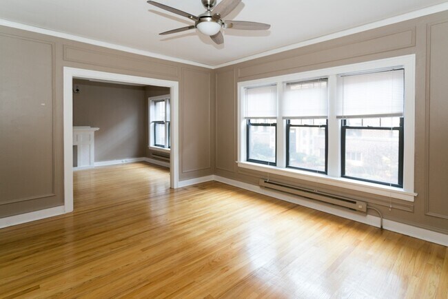 Photo - 1324 Oak Ave Unit C2