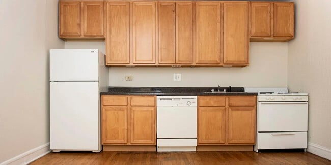 Photo - 2127 N Dayton St Apartments Unit 204