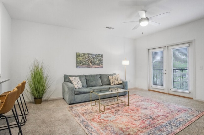 Building Photo - 8251 Windsor Hill Blvd Unit ID1344210P