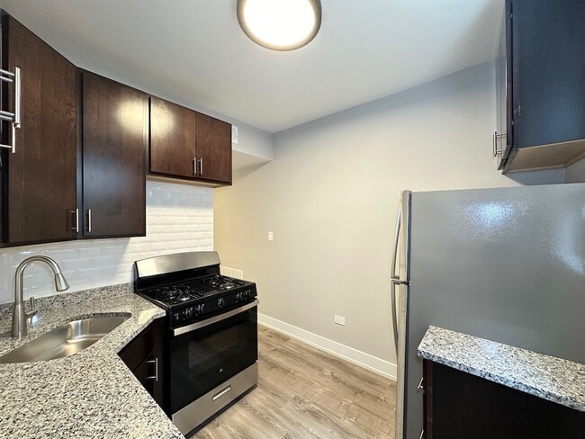 Photo - 434 W Aldine Ave Unidad J05P