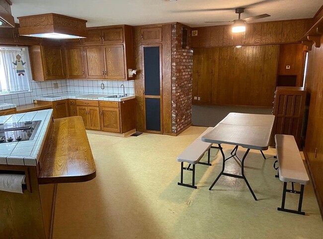 Photo - 3 bedroom, 2 bath westside Porterville