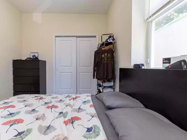 1147 S 26th St Unidad B