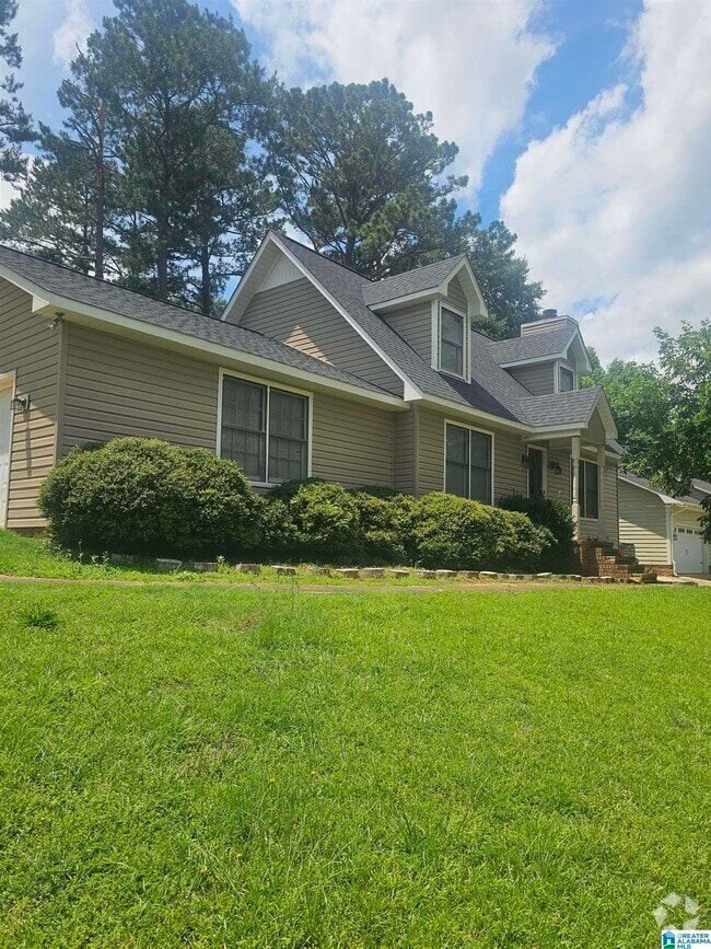 Building Photo - 1118 Berkshire Dr Rental