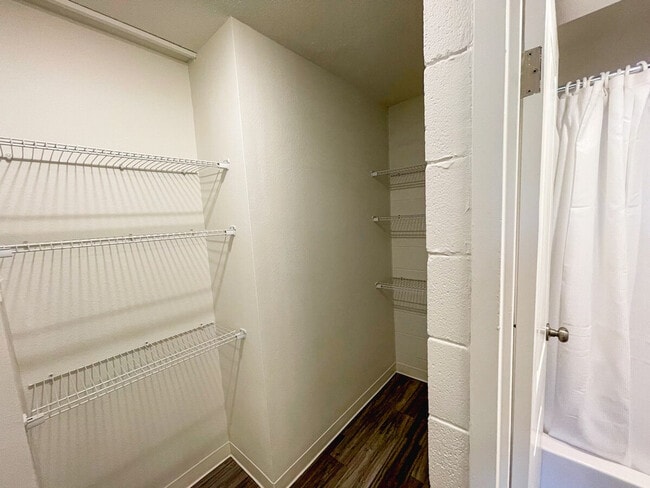 Photo - 2515 Burnet Ave Unit SI ID1036836P