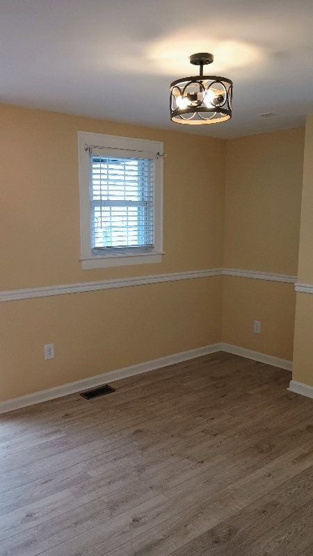 Photo - 1500 Lamont St