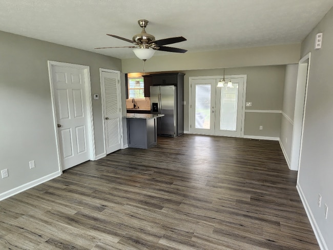 Photo - 1546 Winding Way Cir