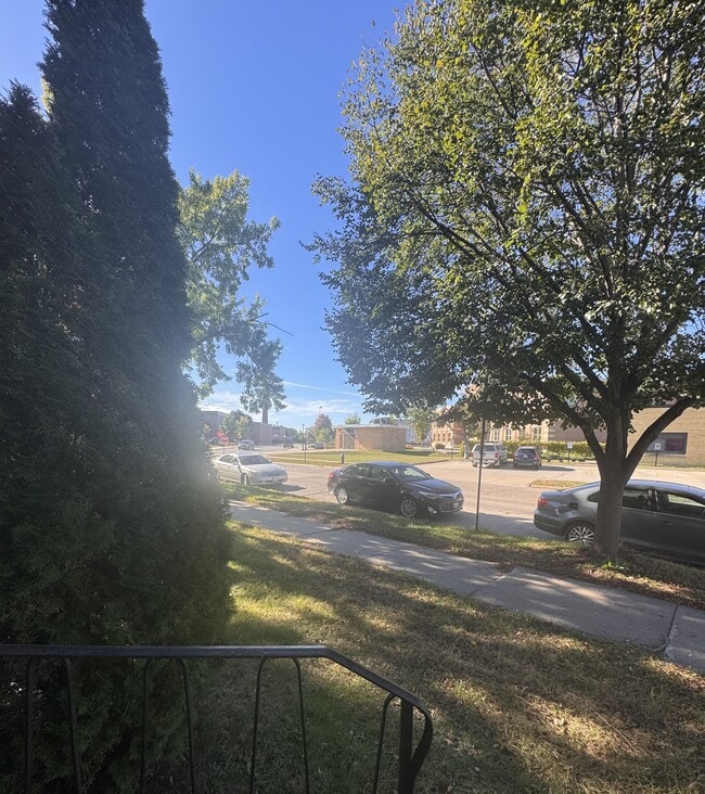 Photo - 2108 Campbell Rd