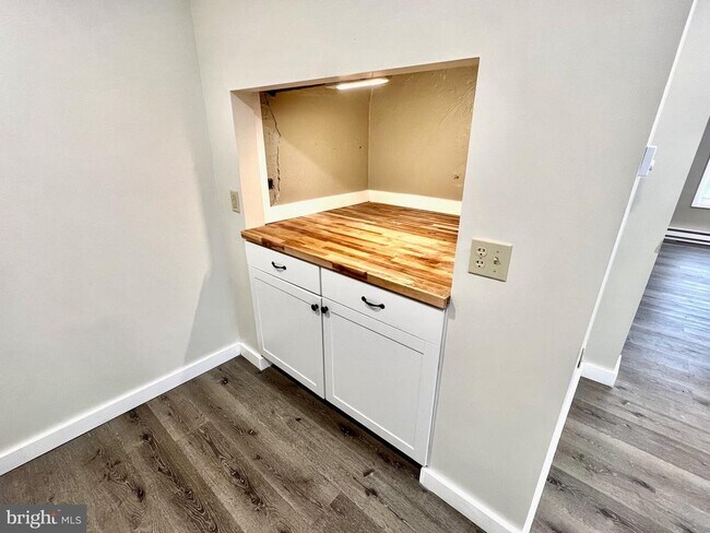 Photo - 636 W Penn Ave