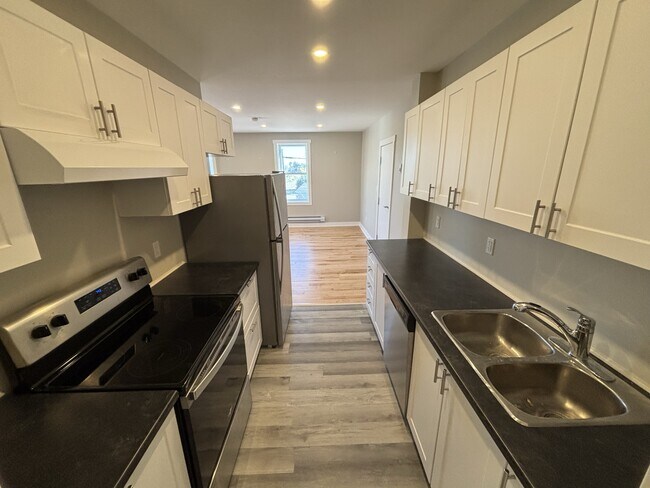 Photo - 2307 Elm Tree Rd Unit 3