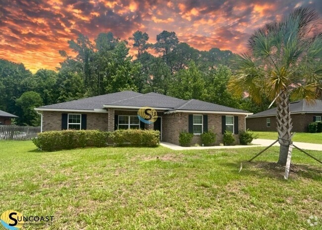 Building Photo - 1579 Lockend Rd Rental