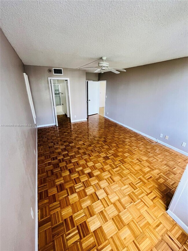 Photo - 500 Three Islands Boulevard Unit 322