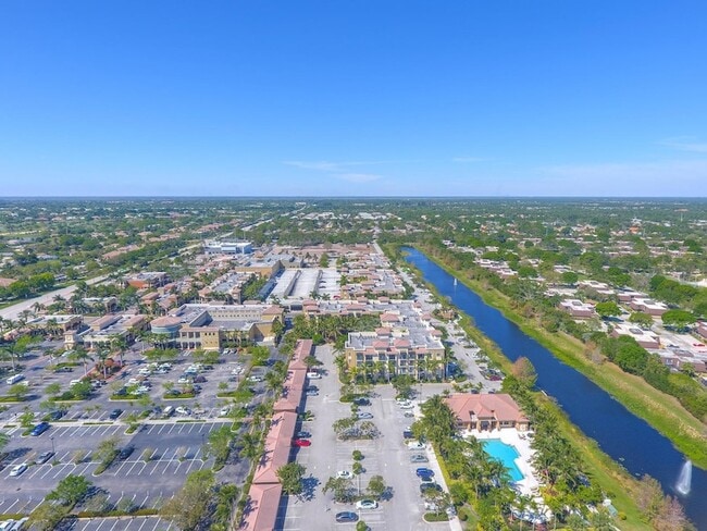 Photo - 4903 Midtown Ln Unit 3121