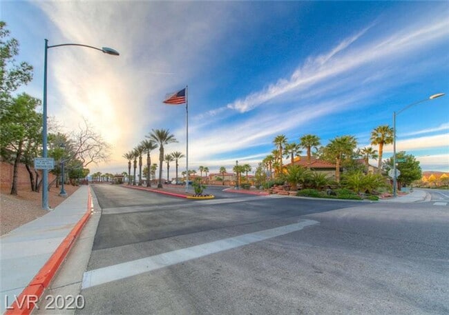 Building Photo - Henderson 3 Bedroom in Gated Community!