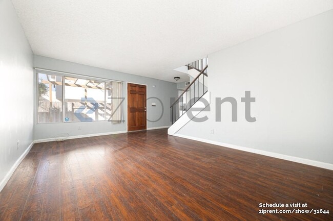 Photo - 15 Connoley Cir