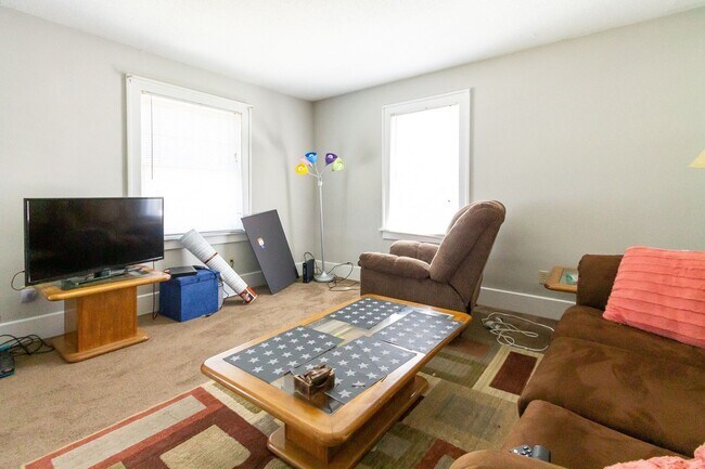 Photo - 1407 W Jackson St Unidad 1407 1/2