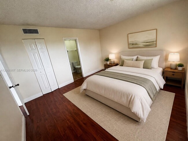 Photo - 8020 N Colony Cir Unidad 308