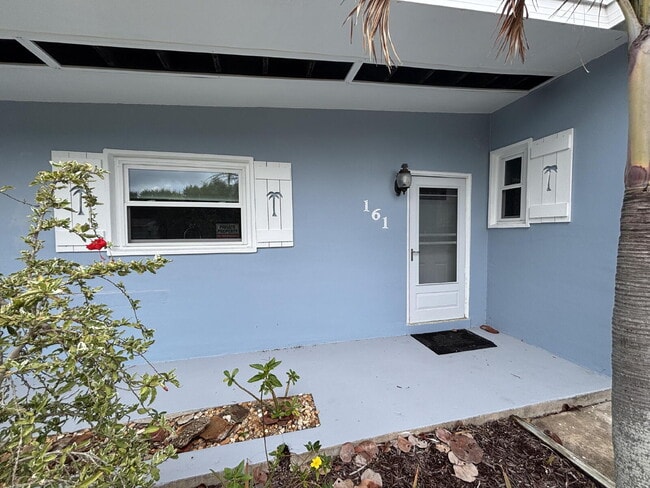 Photo - Charming Old Florida-Style Pool Home for Rent!