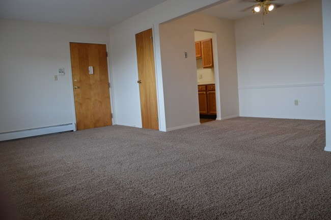 Una habitación - Hickory Arms Apartments