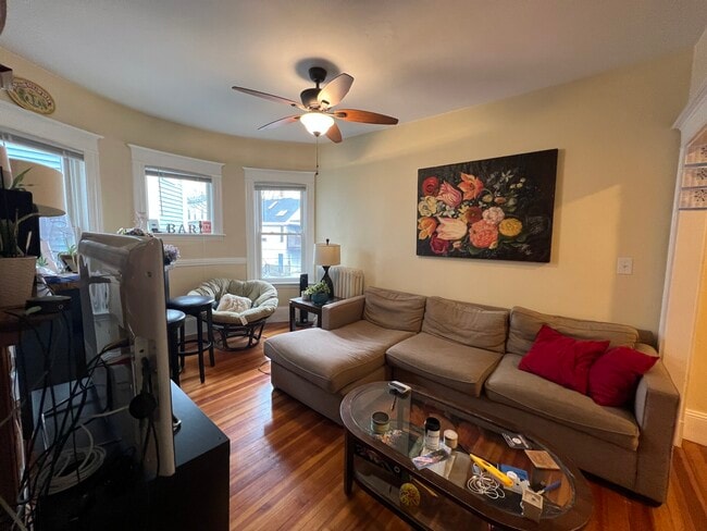 121 Liberty Rd Unit 3