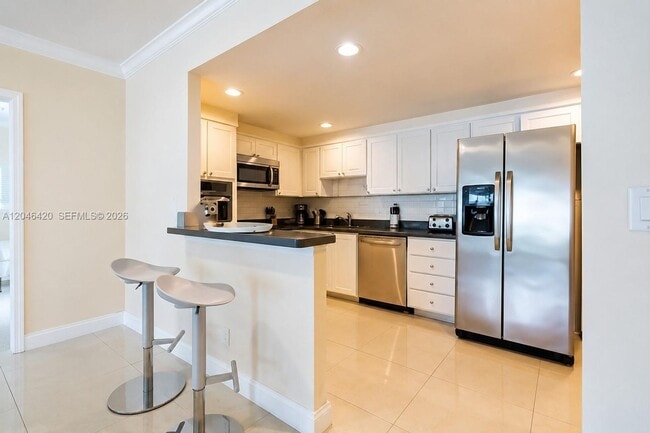 Photo - 19370 Collins Ave