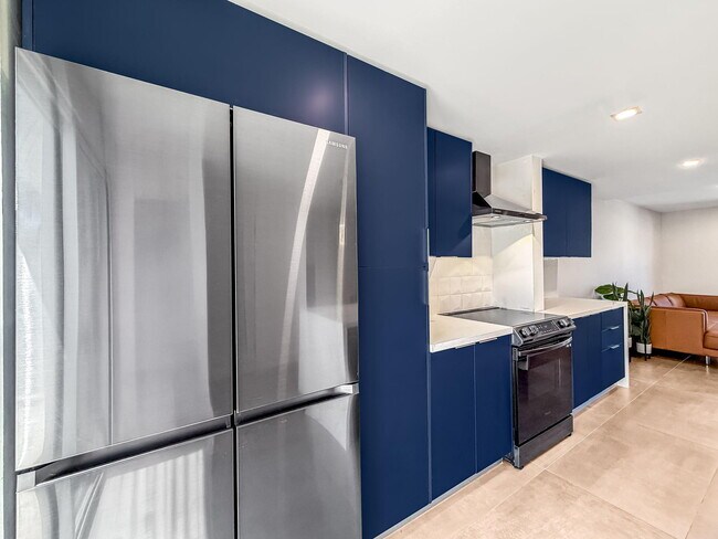 Photo - 2721 NE 15th St