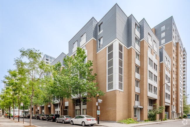 Building Photo - Le Faubourg