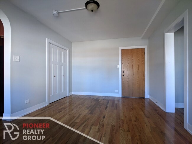 Photo - 556 W Arlington Pl Unit 550-803