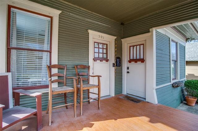 Photo - 321 N Henderson Ave